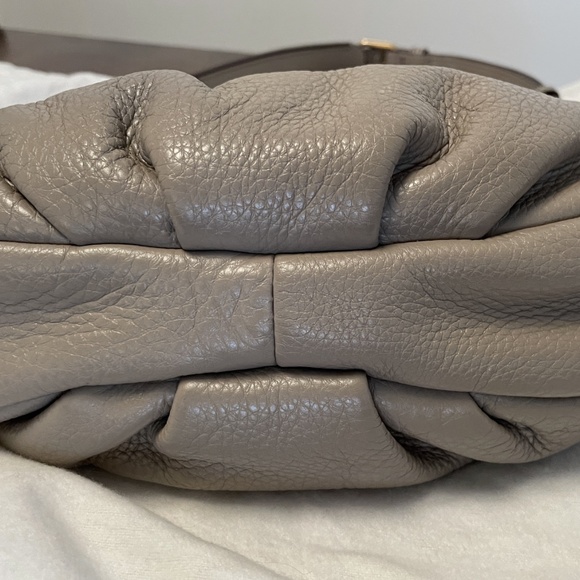 EUC Marc Jacobs "New Q" Mini Natasha SHOULDER BAG - SHORT STRAP see description - Picture 6 of 13